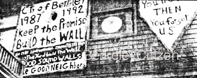 banner on house "Keep the Promise Build the Wall"