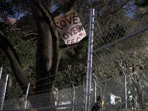 oak grove barbed wire fences