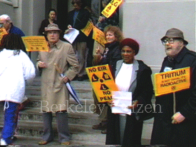 Berkeley Progressives say no to radioactive Tritium releases at LBNL press conference