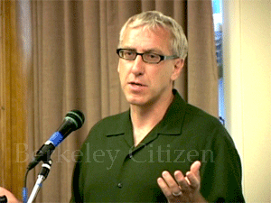 attorney Michael Lozeau addressing Library RFID gathering